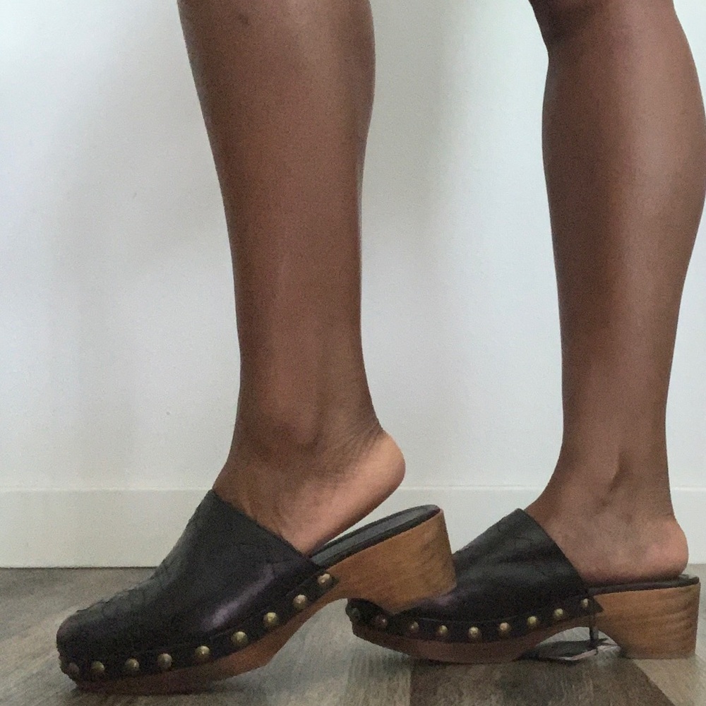 Black Zara Clogs - Authentic Leather
